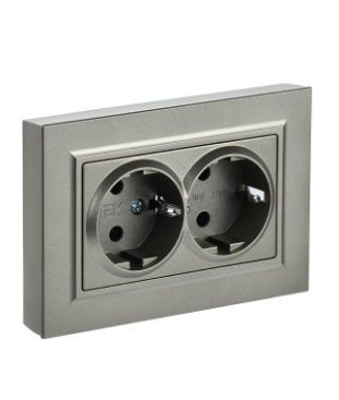 Фотография товара 'IEK BRITE Розетка 2-местная с заземлением с защитными шторками 16А в сборе РСш12-3-БрШ шампань BR-R24-16-K37-F'