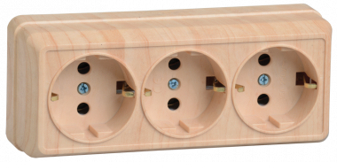 Фотография товара 'IEK Розетка 3-местная для открытой установки РС23-3-ОС с заземляющим контактом 16А ОКТАВА, ERO31-K03-16-DC'