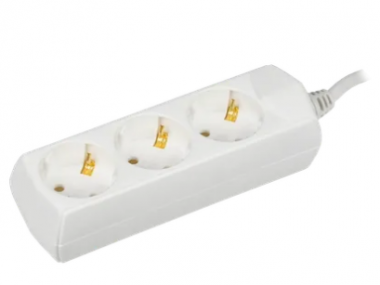 Фотография товара 'IEK Удлинитель У03 3 места 2P+PE/3м 3х1мм2 10А/250В WYP10-10-03-03-Z-G'