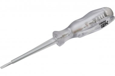 Фотография товара 'IEK A2L-PR10-T ARMA2L Отвертка-пробник 3,0х0,8х70 ОП-1Т'