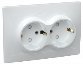 Фотография товара 'IEK Розетка 2-местная РСш12-3-КБ с заземляющим контактом с защитной шторкой 16А керамика КВАРТА, ERK24-K01-16-K'