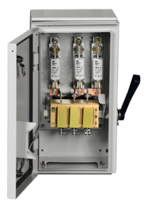 Фотография товара 'IEK Ящик с рубильником и предохранителями ЯРП-100А (на два направления) У1 IP54 YARP-100-2-54'