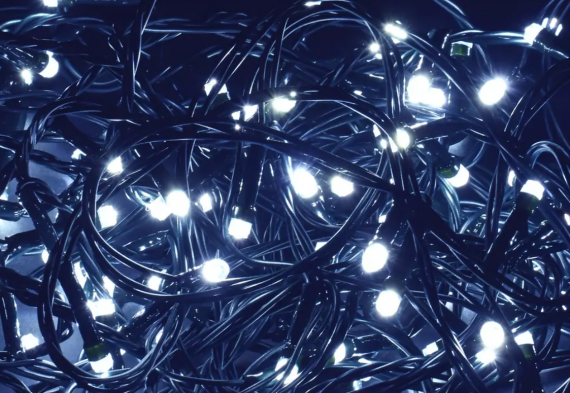 Фотография товара 'IEK LIGHTING Гирлянда нить 5м 50 светодиодов белый свет IP20 зеленый шнур 1,5м 230В контроллер 8 сцен LGDB110-2-050-05-G-S-20'