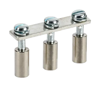 Фотография товара 'IEK Перемычка в сборе для колодки клеммной CTS 35мм2 3PIN YCT10-00-K03-035-A-3P'